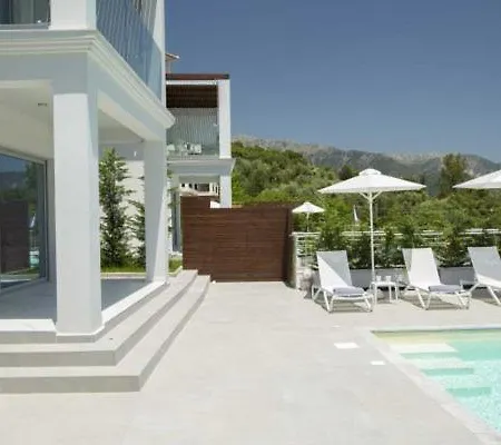 Off White Villas Villa Pondi