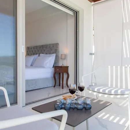 Off White Villas Villa Pondi
